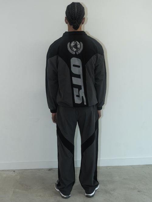 kuro haiiro tracksuit